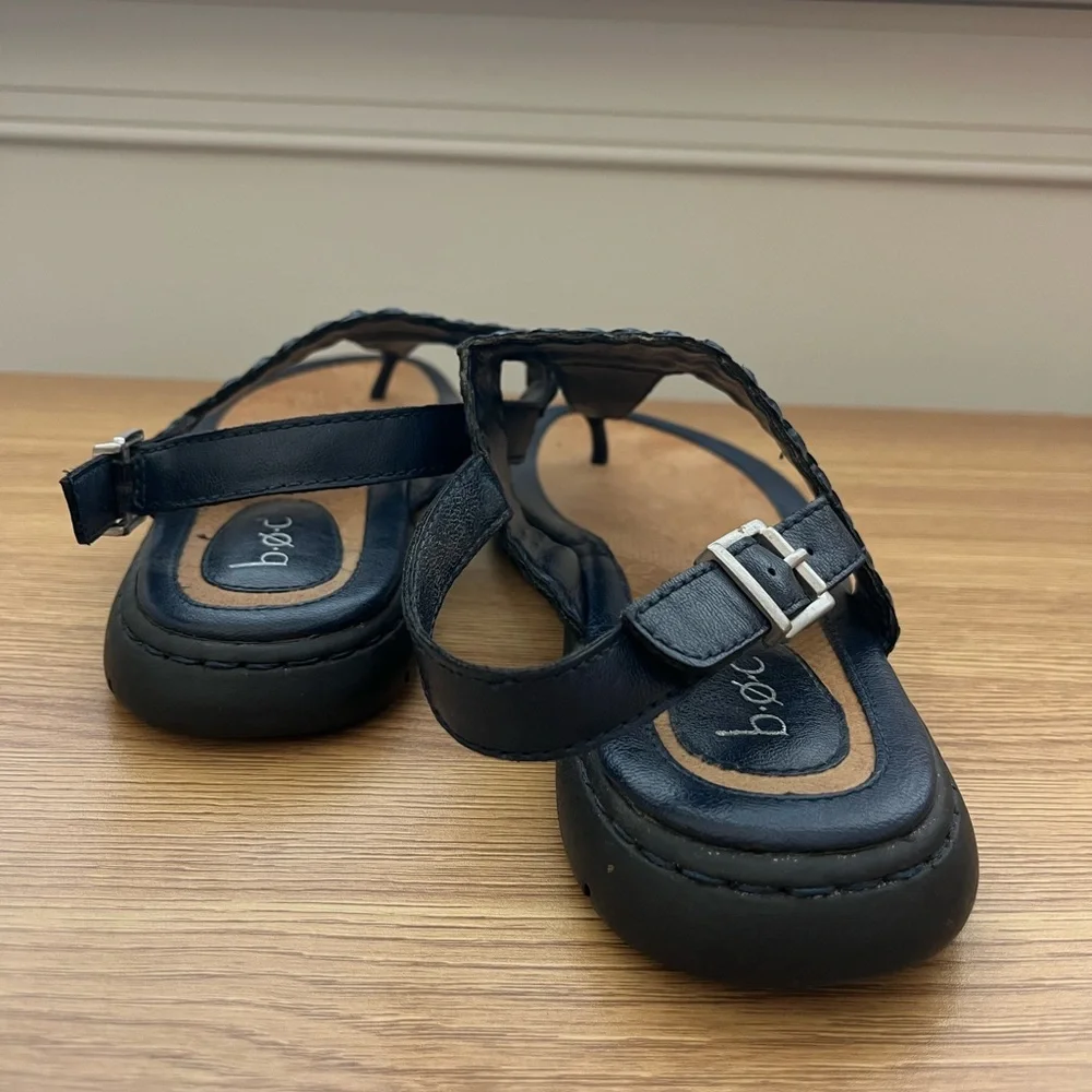 b.o.c Navy Leather Braided Thong Sandals 9M Slingback Comfort Boho Casual - Picture 3 of 5